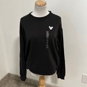 👠 NWT H&M Mickey Mouse Crew Neck Sweatshirt